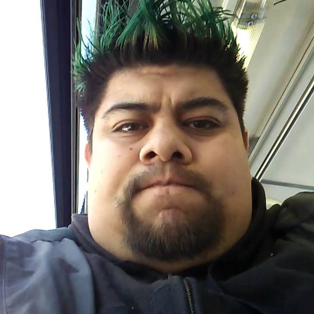 Meet your Posher, Juan